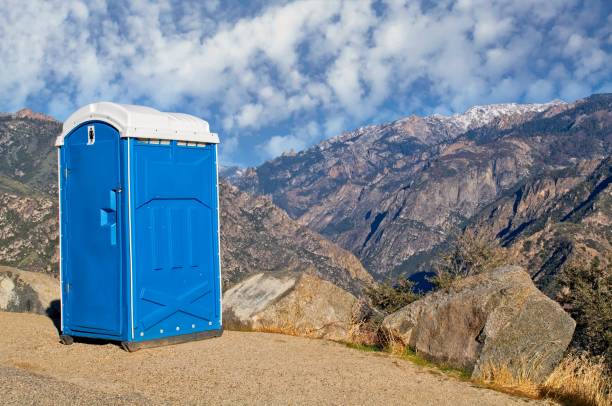 Best Portable restroom trailer rental  in Los Chaves, NM